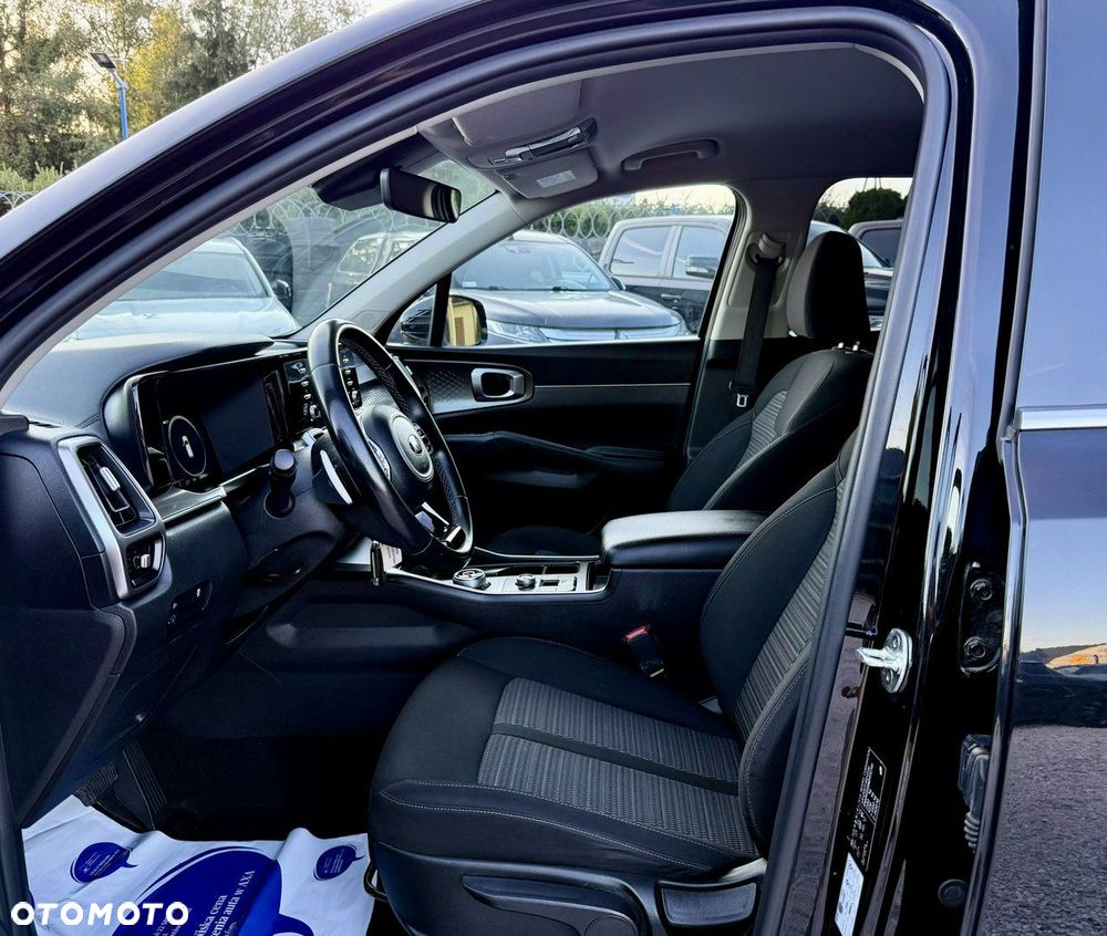 Kia Sorento - 9