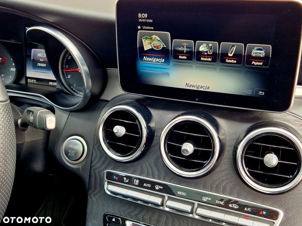 Mercedes-Benz GLC 300 4Matic 9G-TRONIC Exclusive - 28
