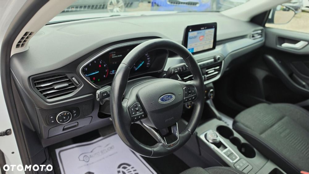 Ford Focus - 9