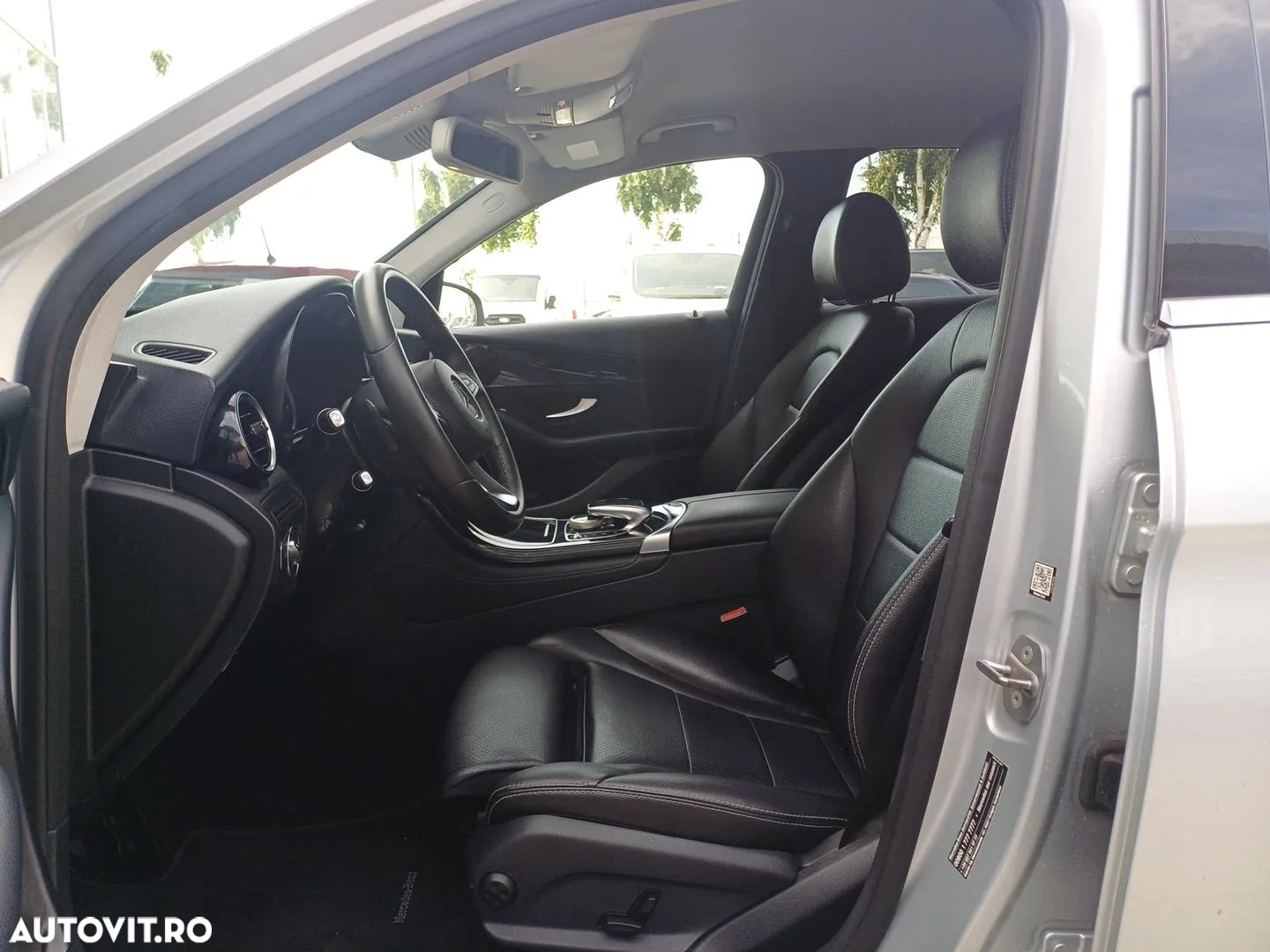 Mercedes-Benz GLC 220 d 4MATIC - 10