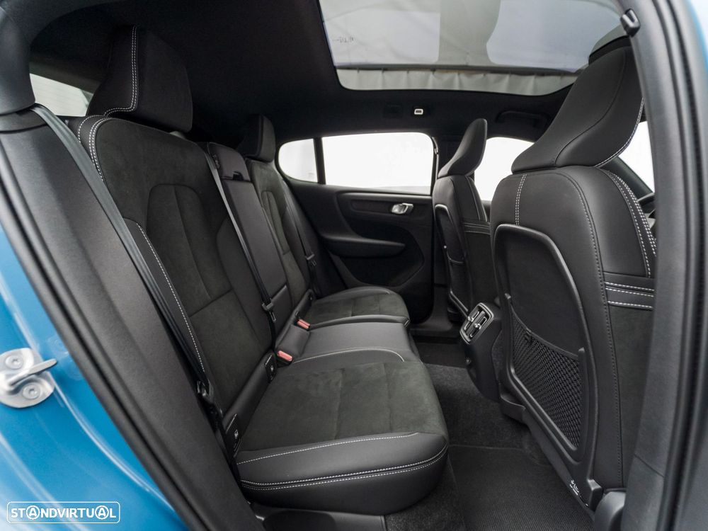 Volvo C40 Recharge Ultimate - 39