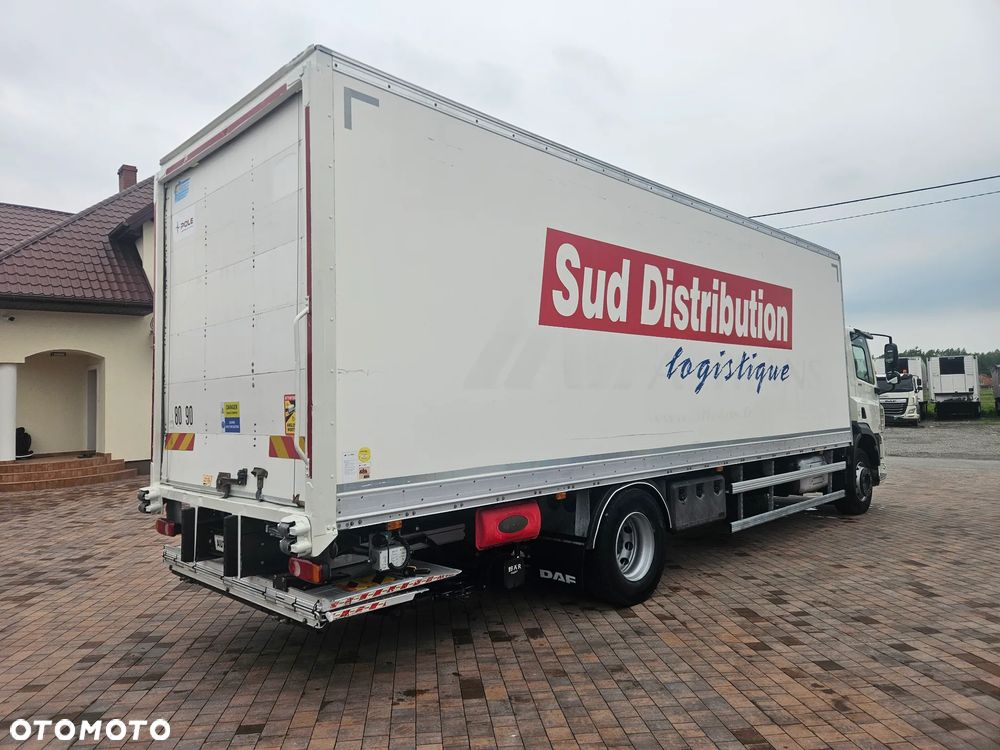 DAF CF 320*Furgon*19 000 ton*21 Palet*Winda*Tył Roleta* - 4