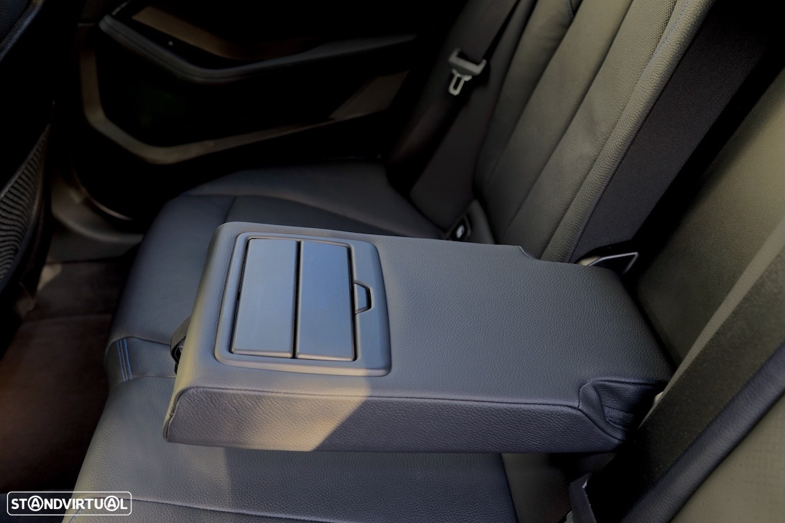 BMW M135i xDrive - 34