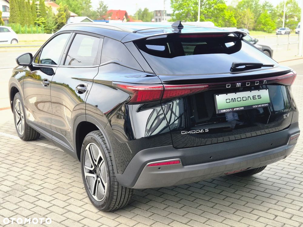 Omoda E5 - 11