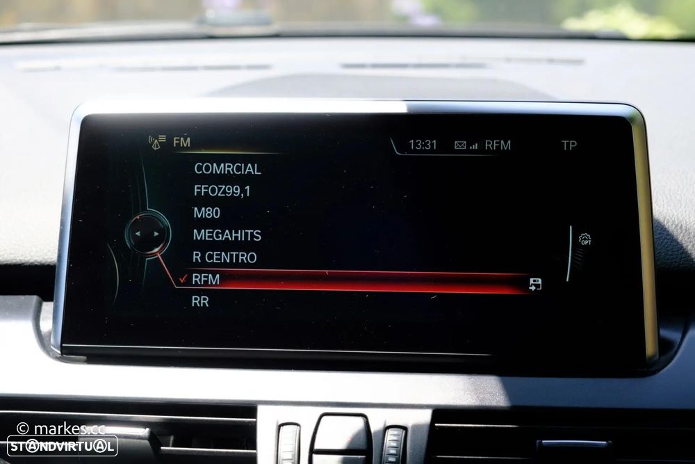 BMW 218 Active Tourer d Line Luxury Auto - 23