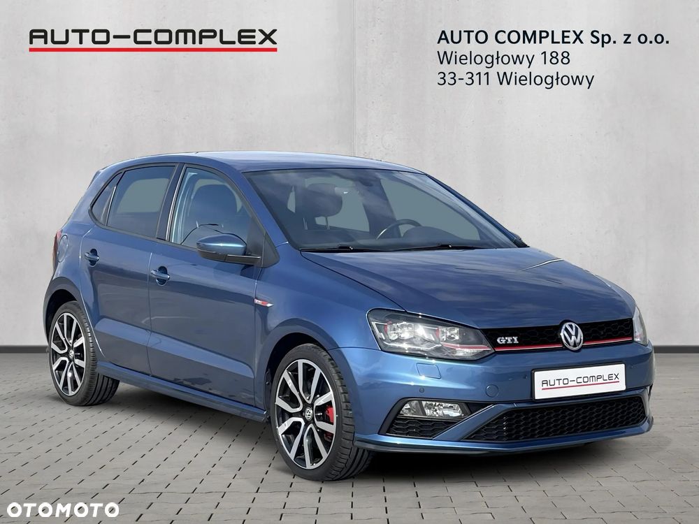 Volkswagen Polo - 8