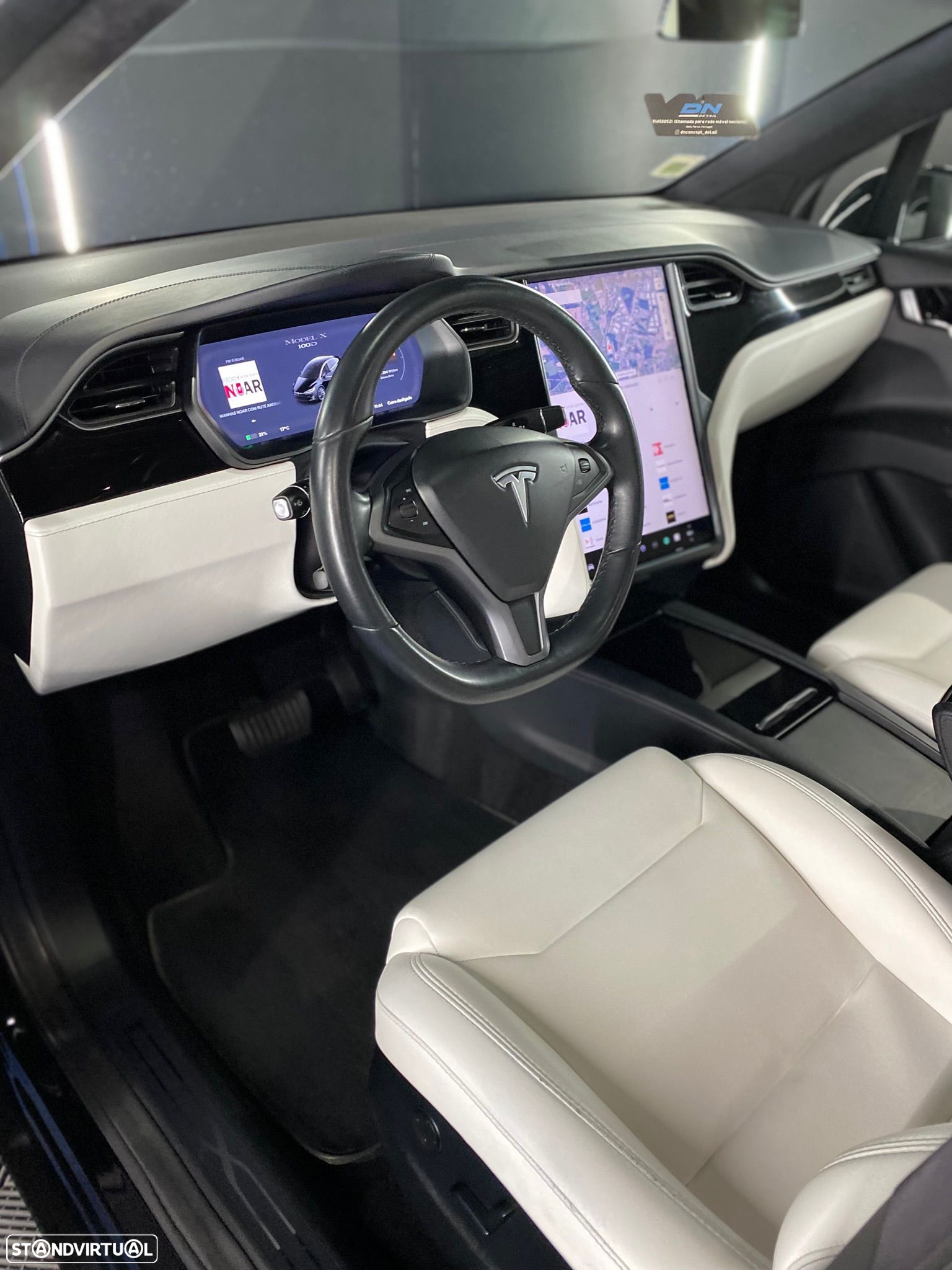 Tesla Model X 100D - 12