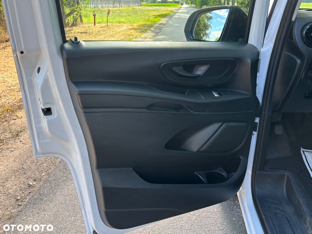 Mercedes-Benz Vito - 10