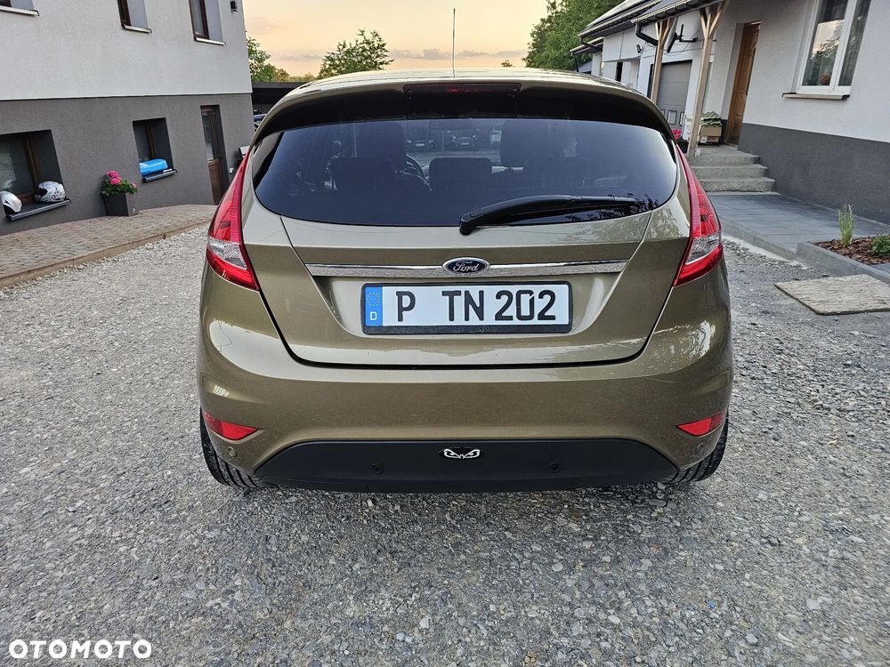 Ford Fiesta 1.6 Ti-VCT Titanium - 26