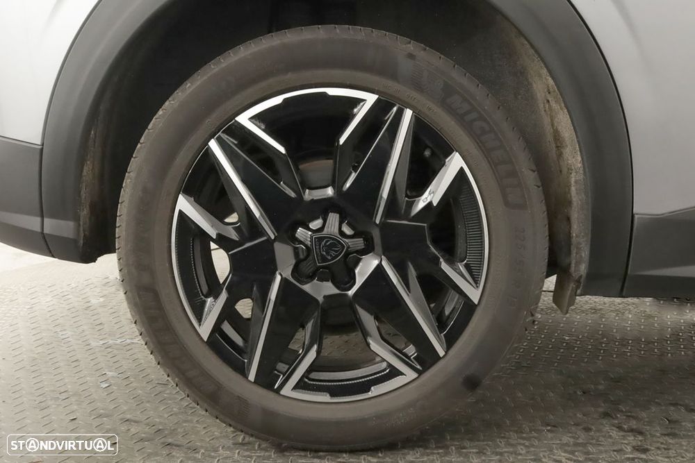 Peugeot 3008 1.2 Hybrid Allure e-DCS6 - 5