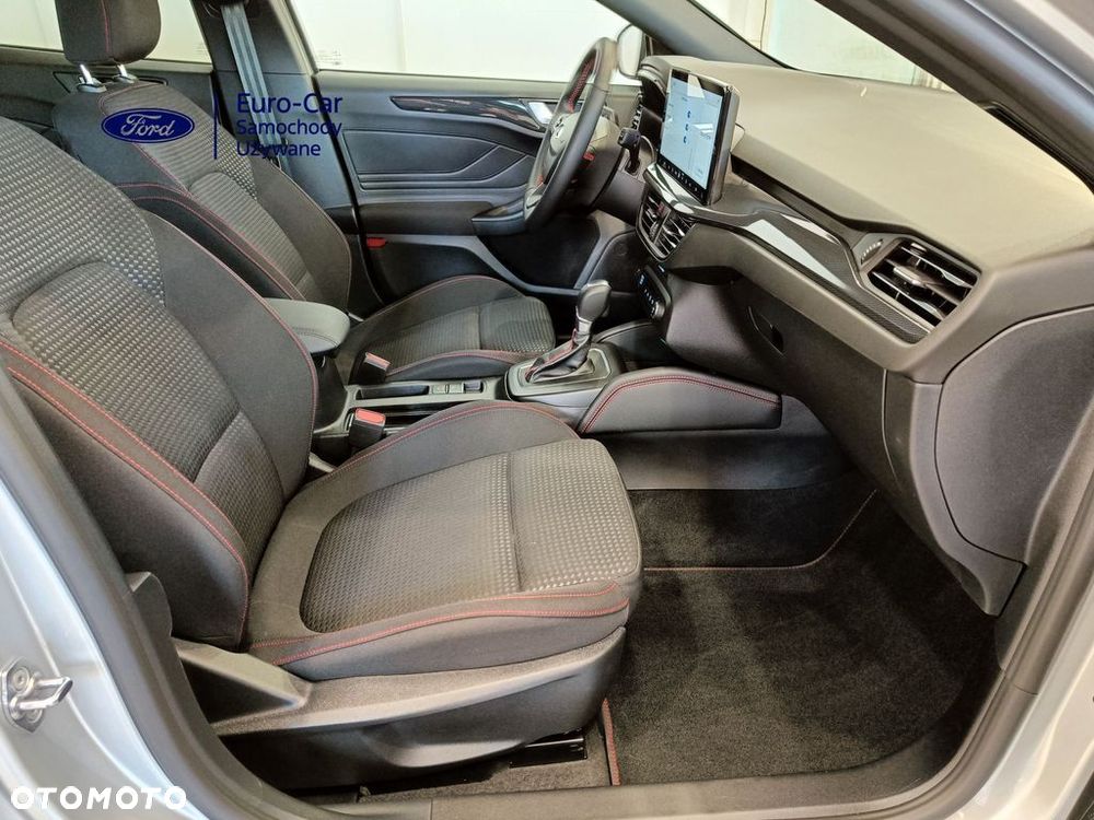 Ford Focus 1.0 EcoBoost mHEV ST-Line X - 15