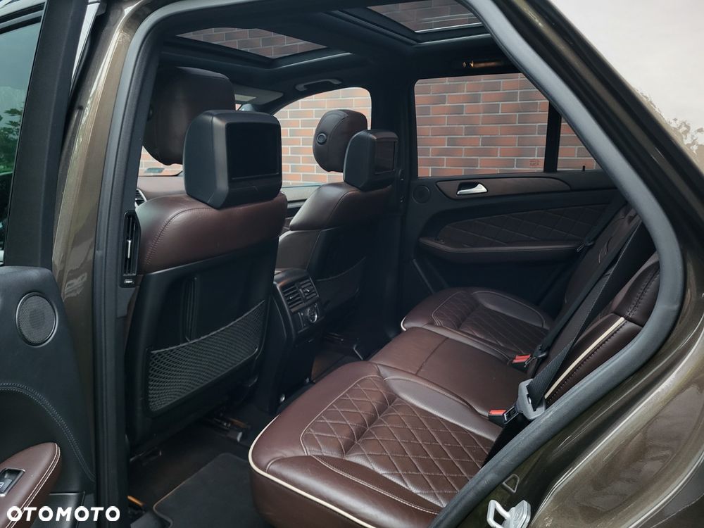 Mercedes-Benz ML - 11