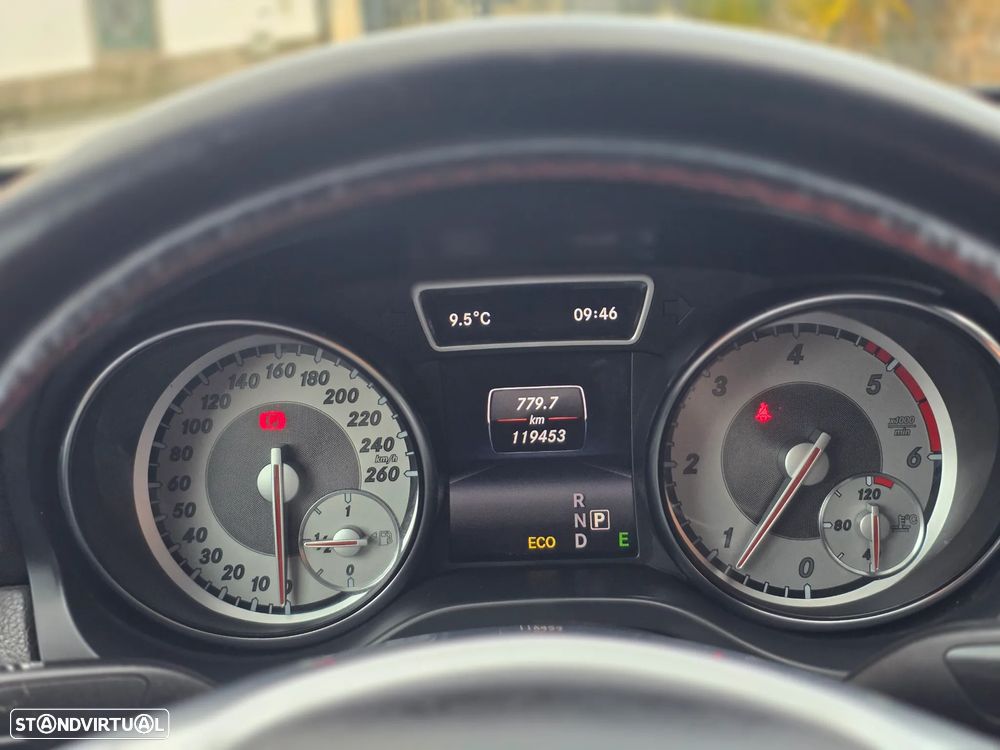 Mercedes-Benz CLA 220 CDI AMG Line Aut. - 23