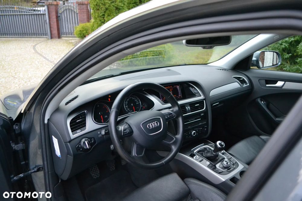 Audi A4 Avant - 9