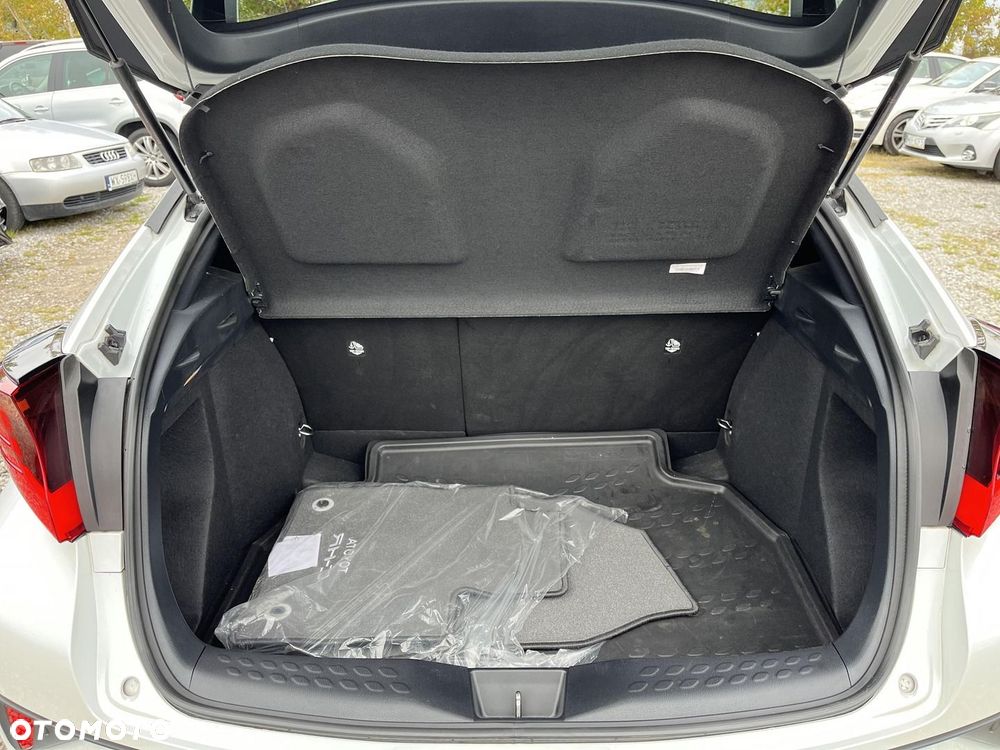 Toyota C-HR 1.8 Hybrid Executive - 18