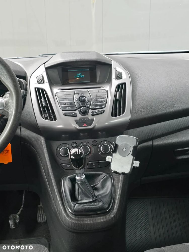 Ford Tourneo Connect - 5