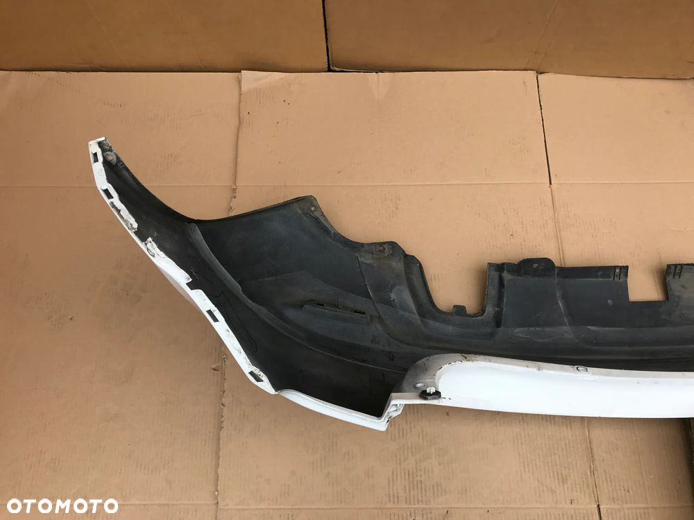 DACIA DUSTER ZDERZAK TYŁ - 5