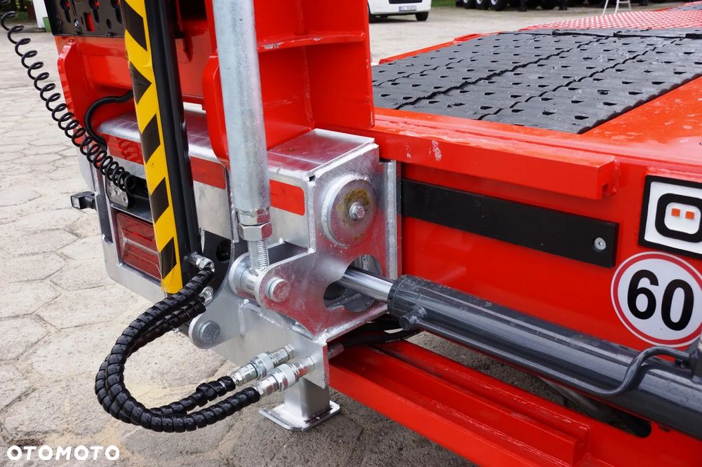 Inny 3 OSIOWA NISKOPODWOZIOWA Z NAJAZDAMI HYDRAULICZNYMI - twarda guma techniczna na pokładzie! - 7
