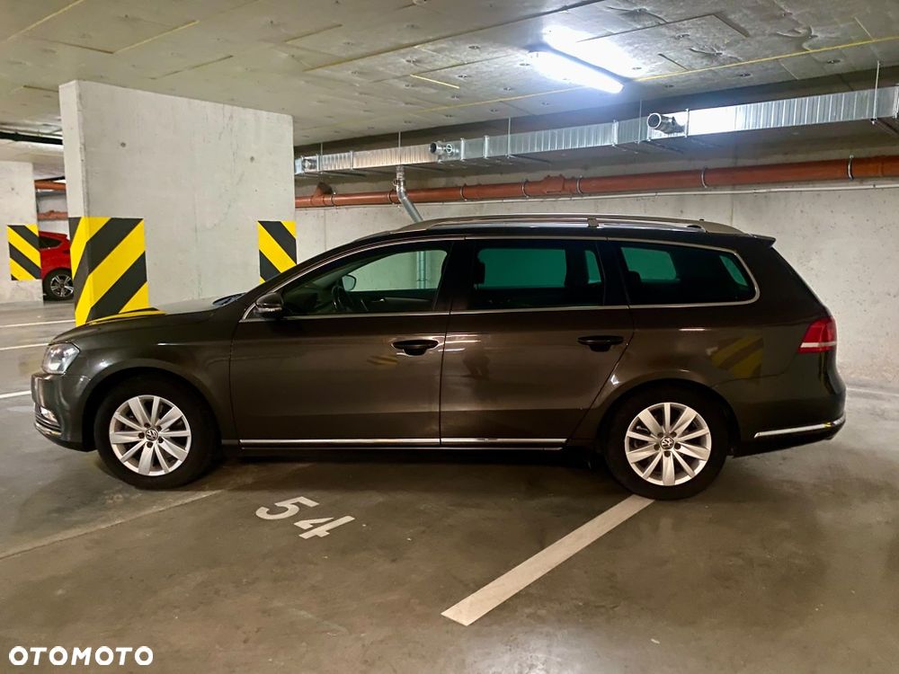 Volkswagen Passat - 6