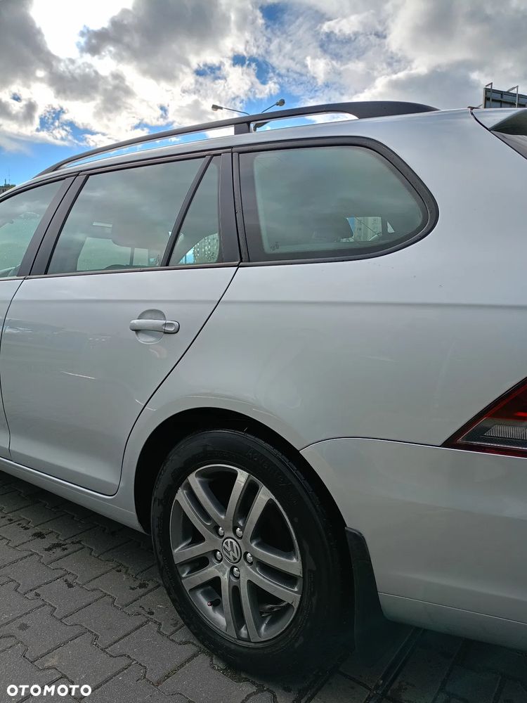 Volkswagen Golf VI 1.6 TDI BlueMot Comfortline DSG - 8