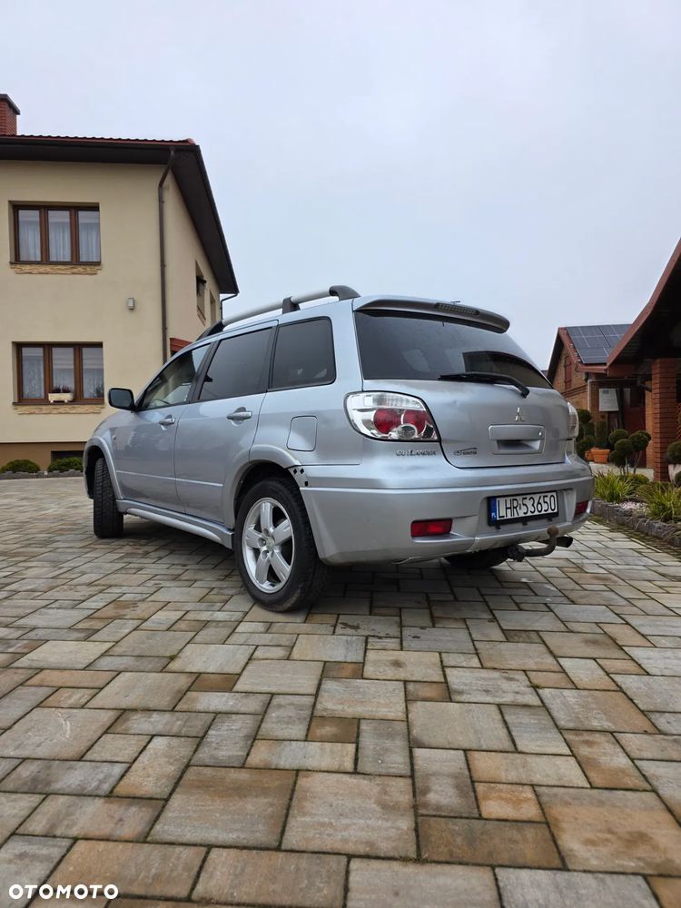Mitsubishi Outlander 2.0 Comfort 4WD - 3