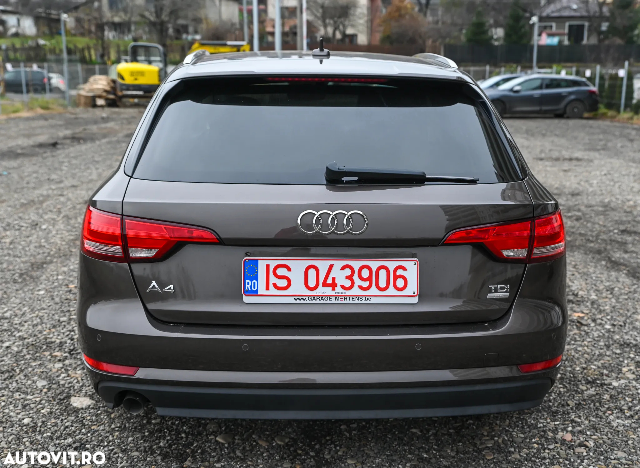 Audi A4 2.0 TDI ultra S tronic Design - 8