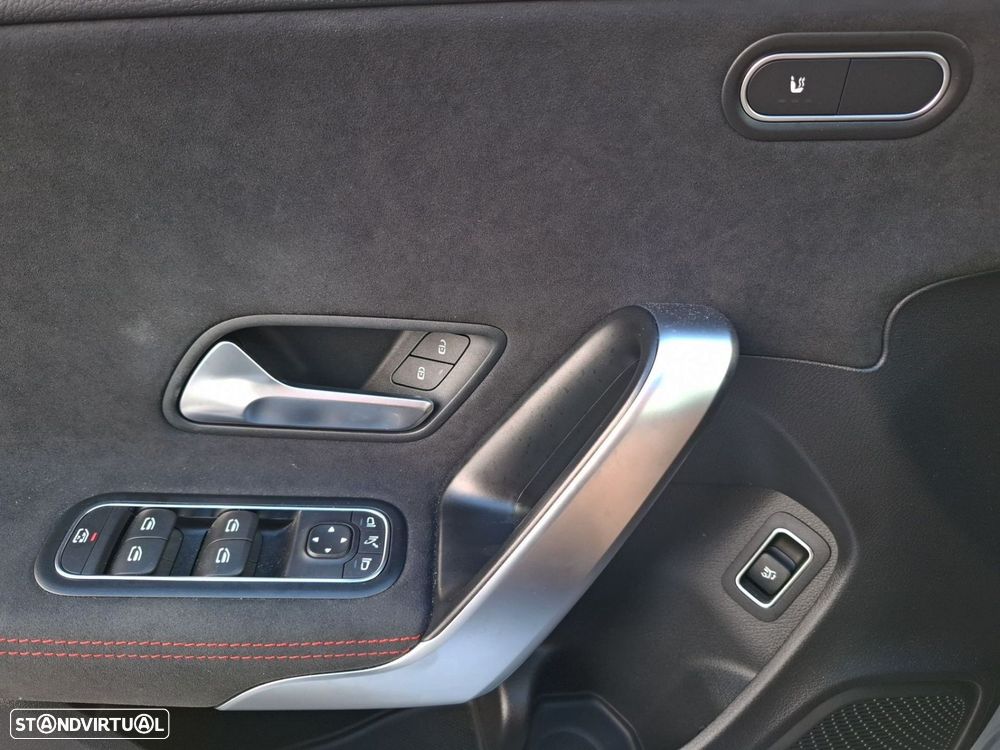 Mercedes-Benz CLA 200 d Shooting Brake AMG Line Aut. - 18