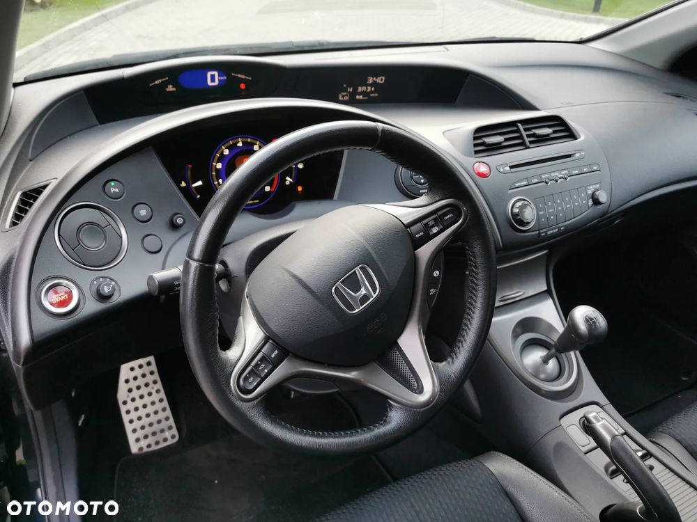 Honda Civic 1.8i-VTEC Executive - 8
