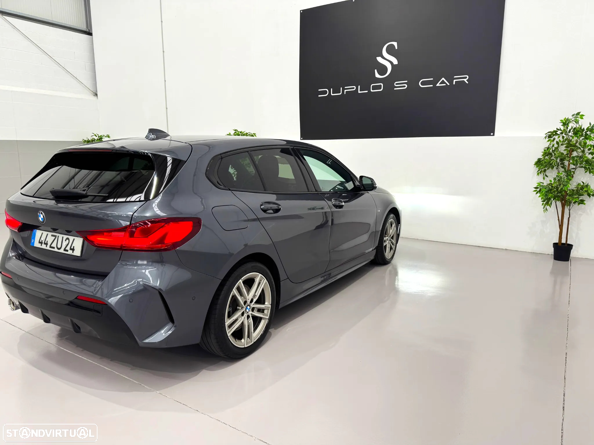 BMW 116 d Pack M Shadow Auto - 11