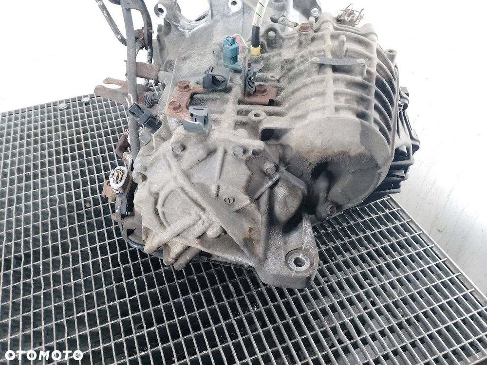 SKRZYNIA BIEGÓW AUTOMAT TOYOTA SIENNA II 5TDZA23C5  6S489300 3.3 V6 - 6