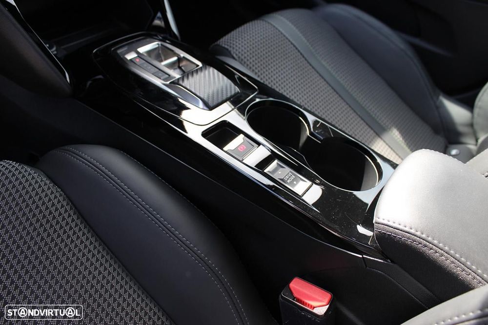 Peugeot e-208 50 kWh GT Line - 35
