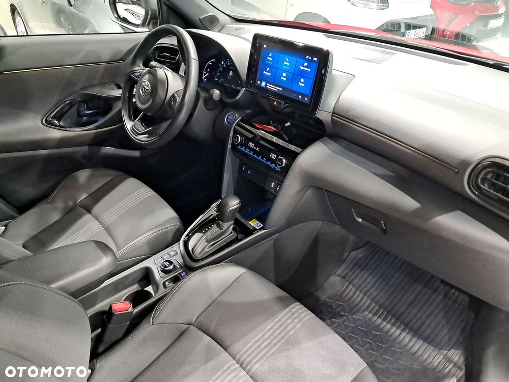 Toyota Yaris Cross - 9