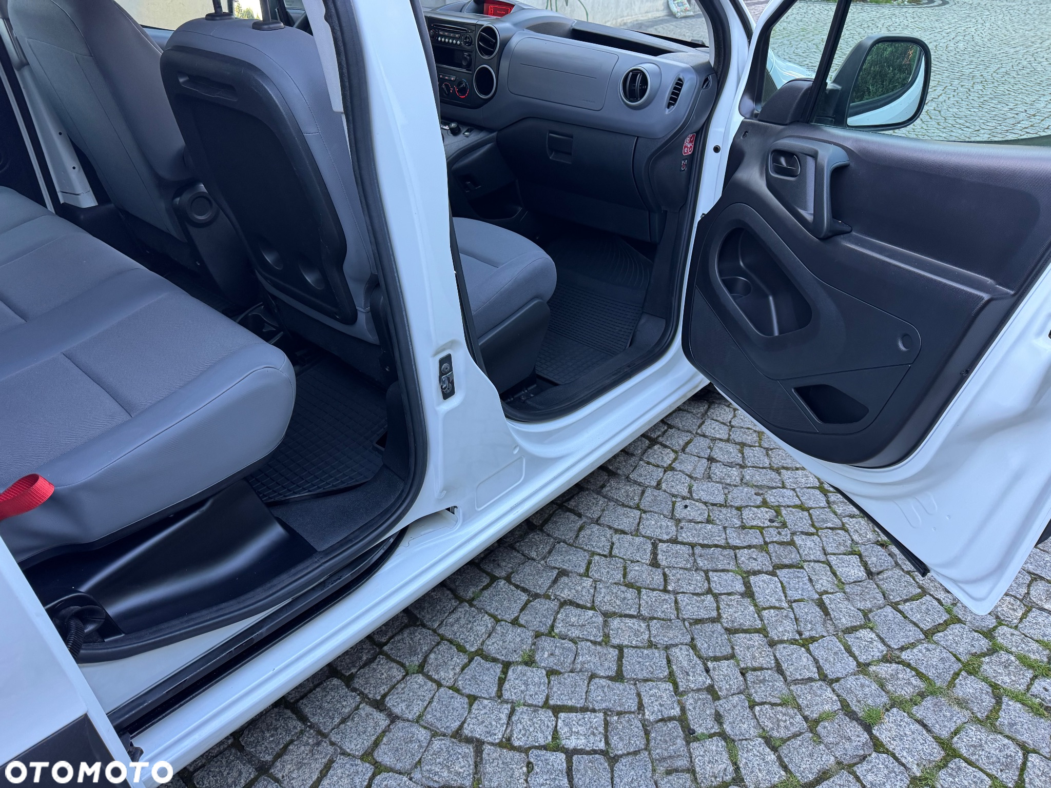Citroën Berlingo 1.6 HDi Multispace - 29