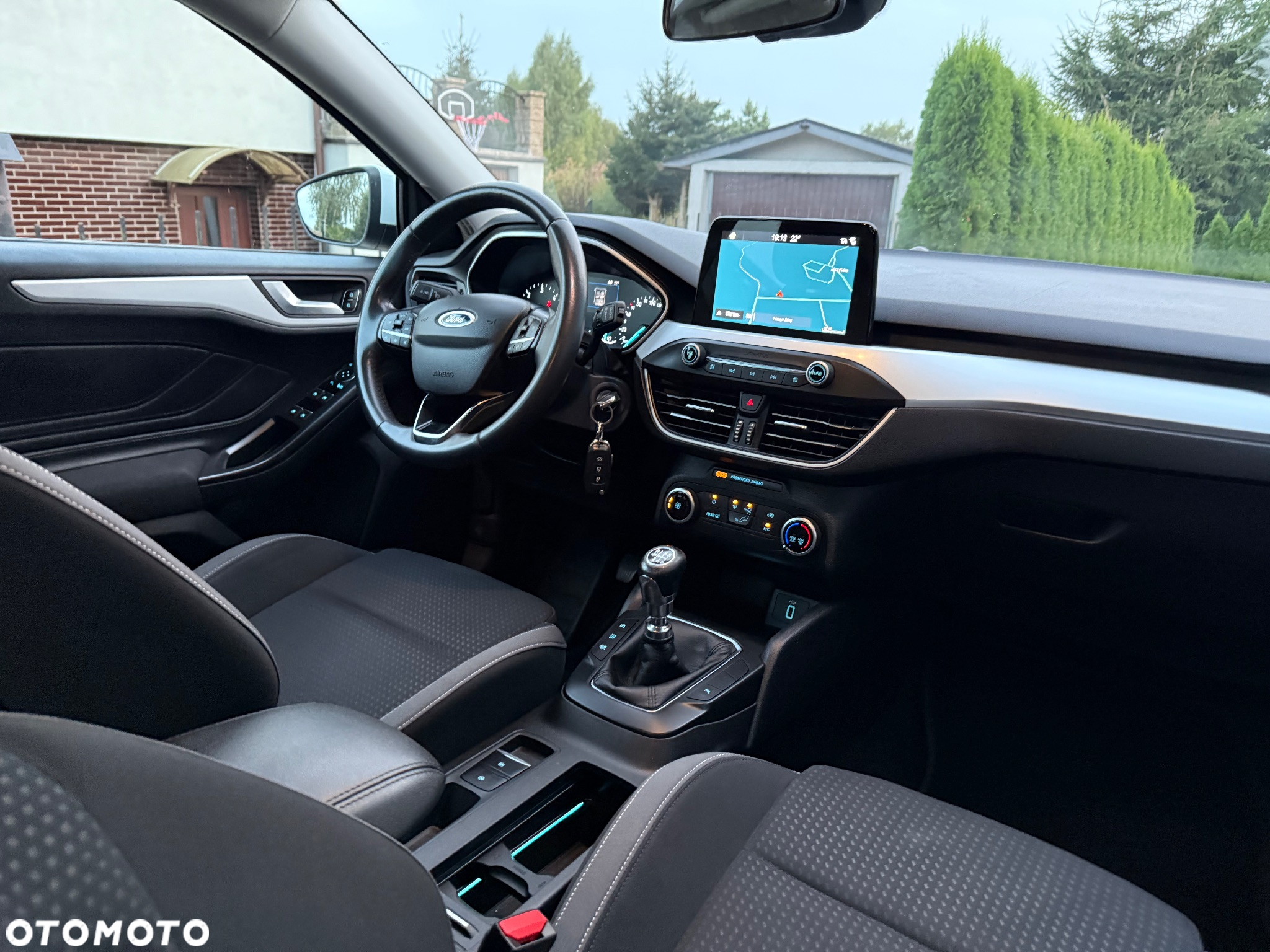Ford Focus Turnier 1.5 EcoBlue Start-Stopp-System TREND - 13