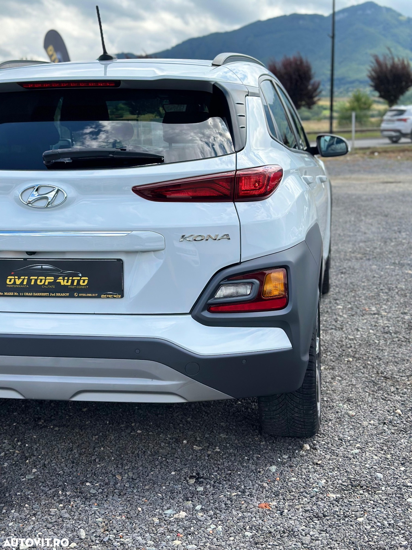 Hyundai KONA 1.0 T-GDI 2WD Premium + - 9