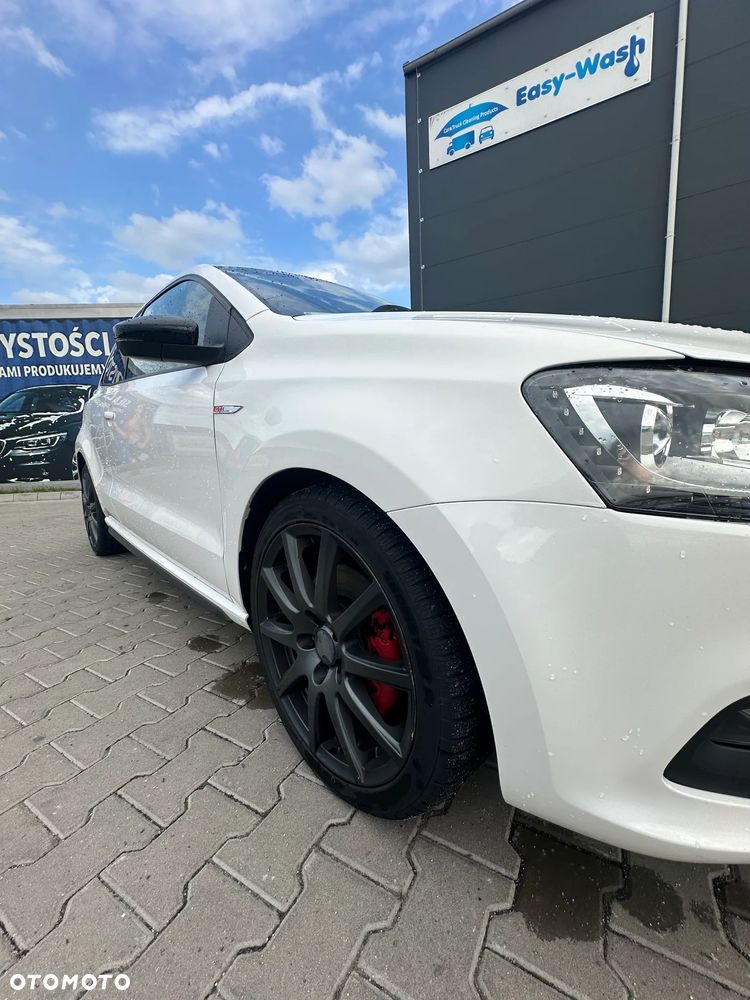 Volkswagen Polo 1.4 TSI GTI DSG - 11