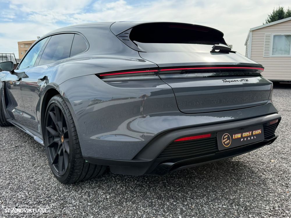 Porsche Taycan Sport Turismo GTS - 26