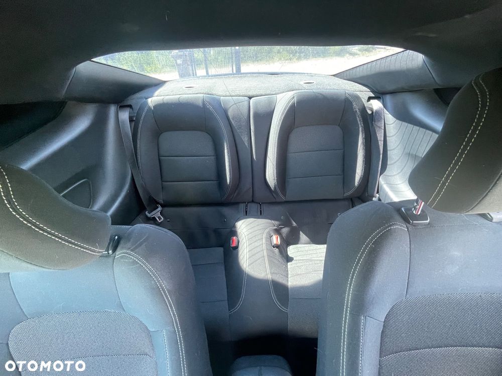 Ford Mustang 3.7 V6 - 15