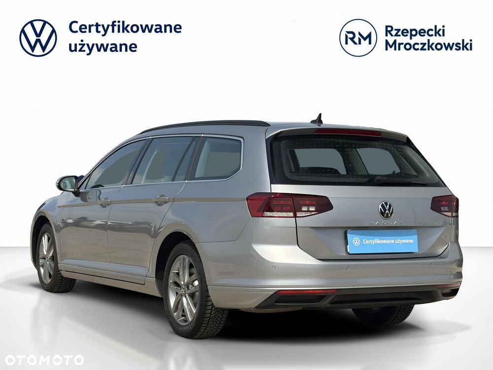 Volkswagen Passat 2.0 TDI Business DSG - 4