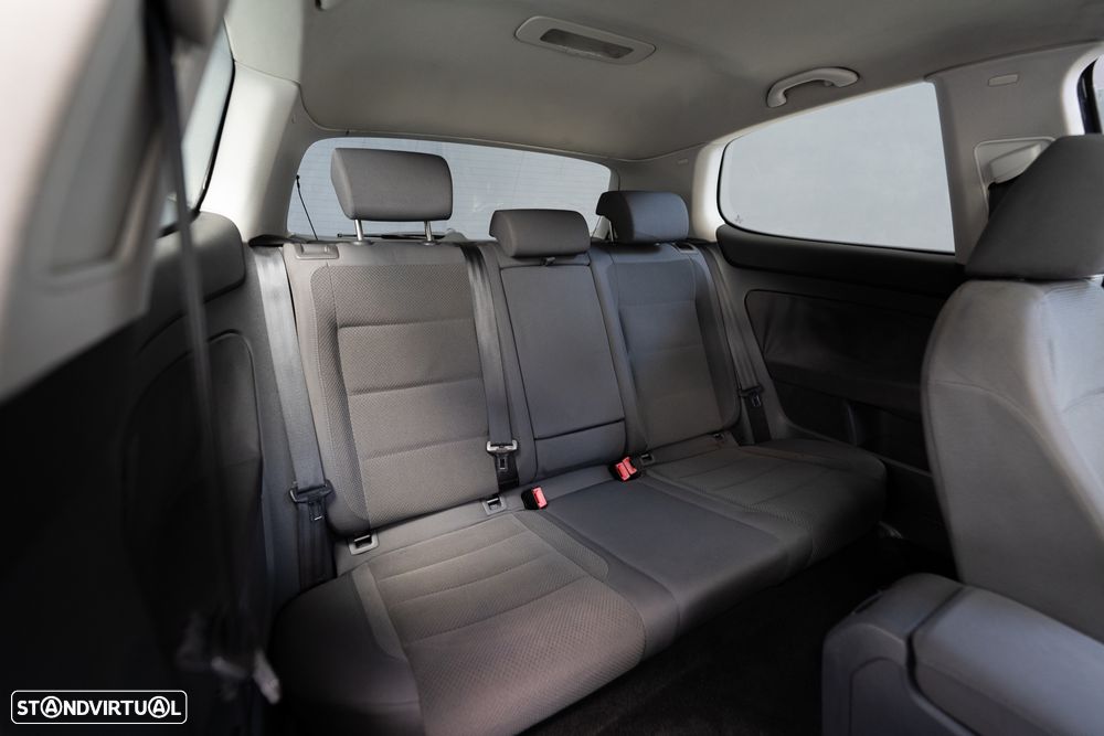 VW Golf 1.9 TDi GT Sport DSG - 19