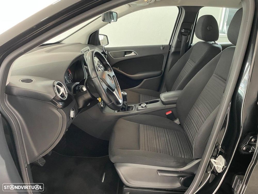 Mercedes-Benz B 180 CDI BlueEFFICIENCY Edition - 17