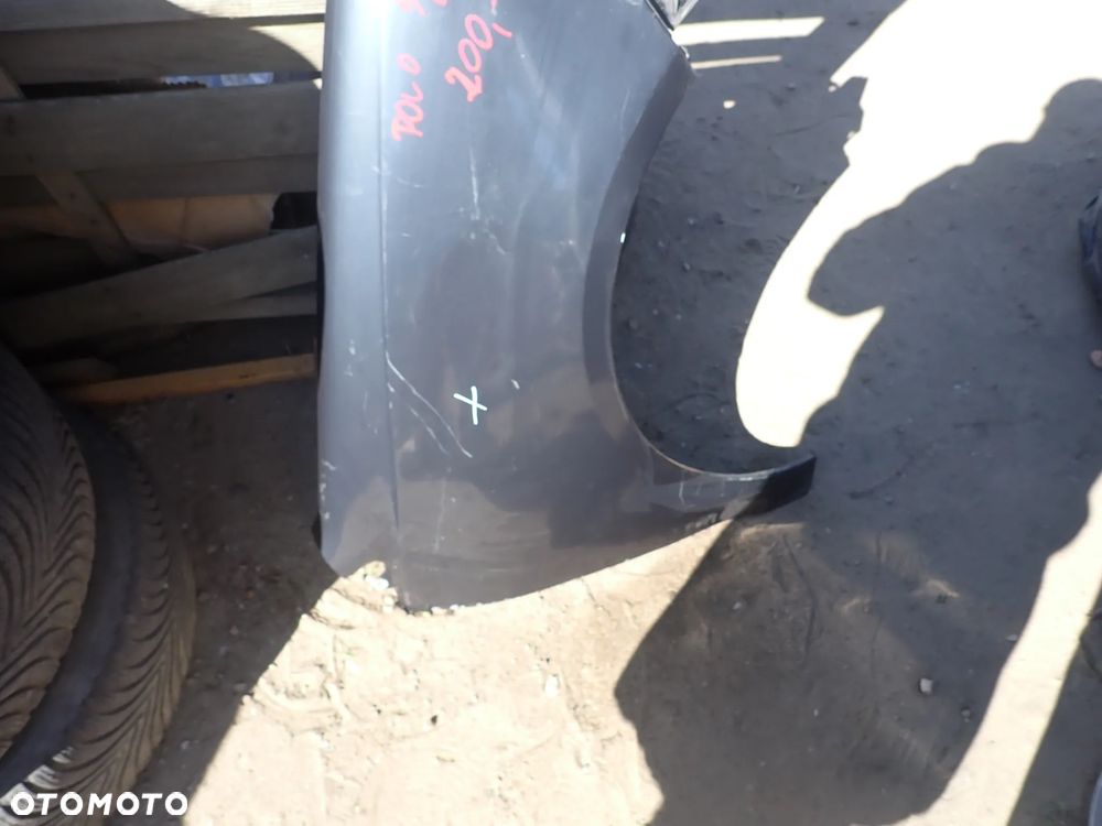VOLKSWAGEN POLO 9N LIFT BŁOTNIK PRAWY PRZÓD - 2