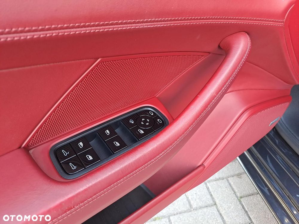 Porsche Panamera 4 - 21