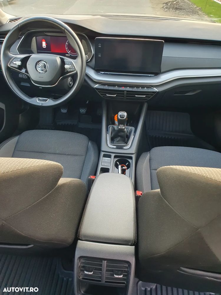 Skoda Octavia Combi 2.0 TDI Tour - 13