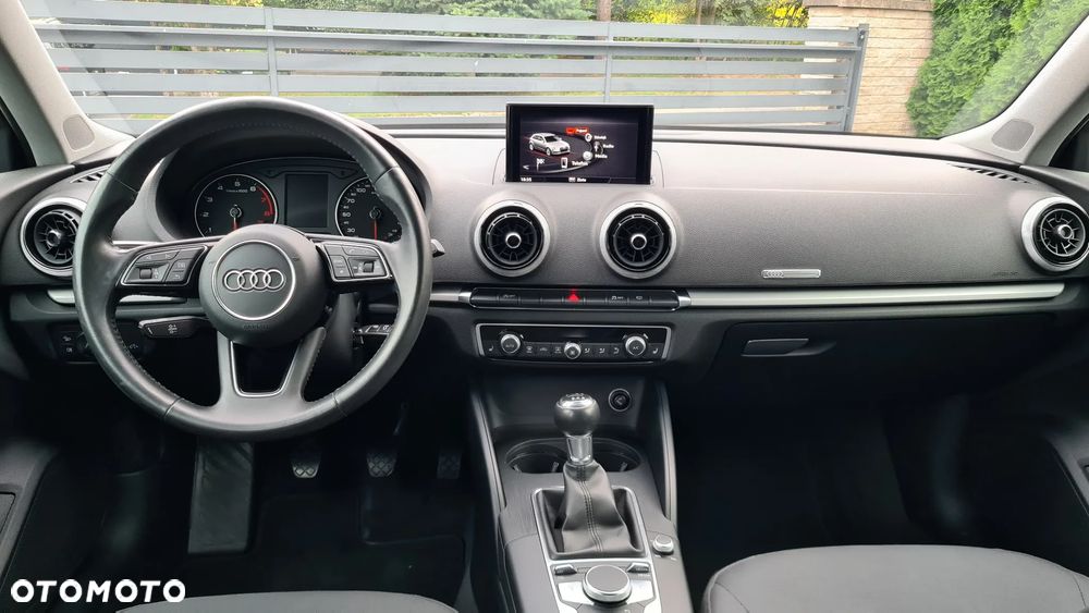 Audi A3 Sportback 30 TFSI - 6
