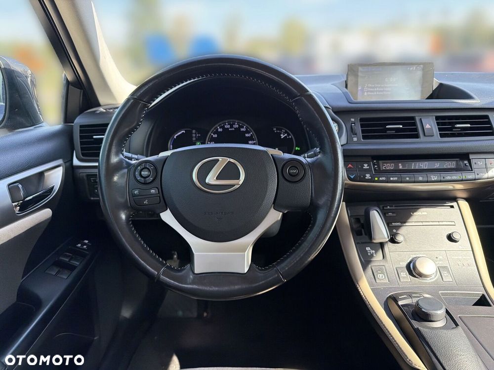 Lexus CT 200h Elegance EU6 - 17