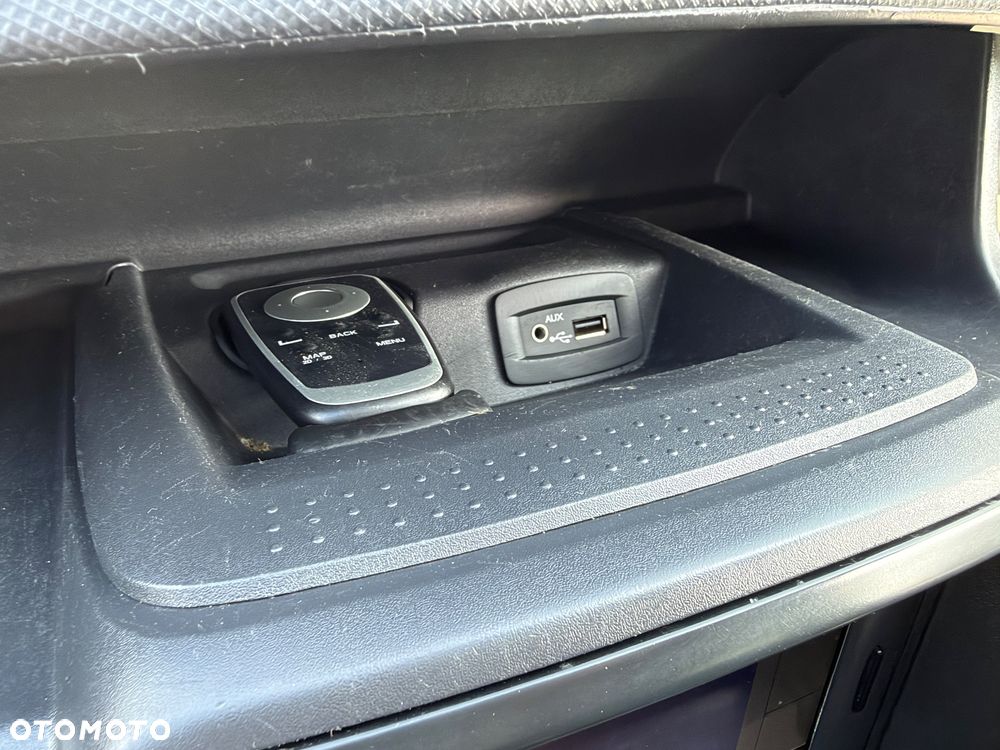 Renault Trafic - 32