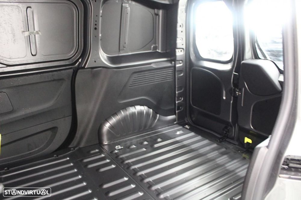 Peugeot Partner Premium - 9