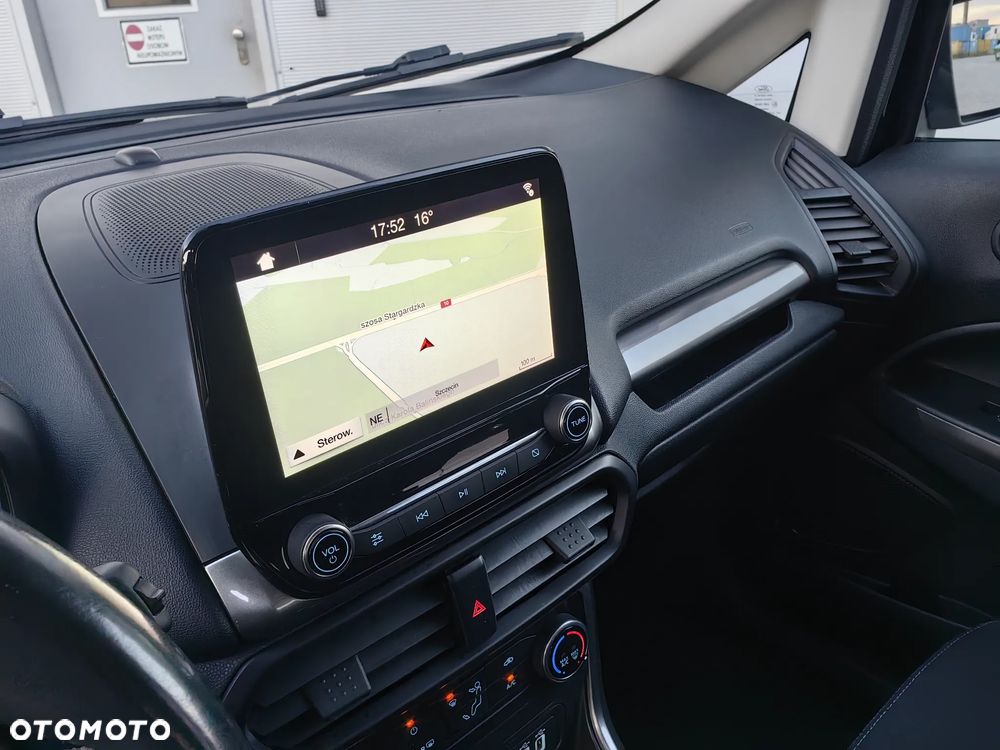 Ford EcoSport - 12