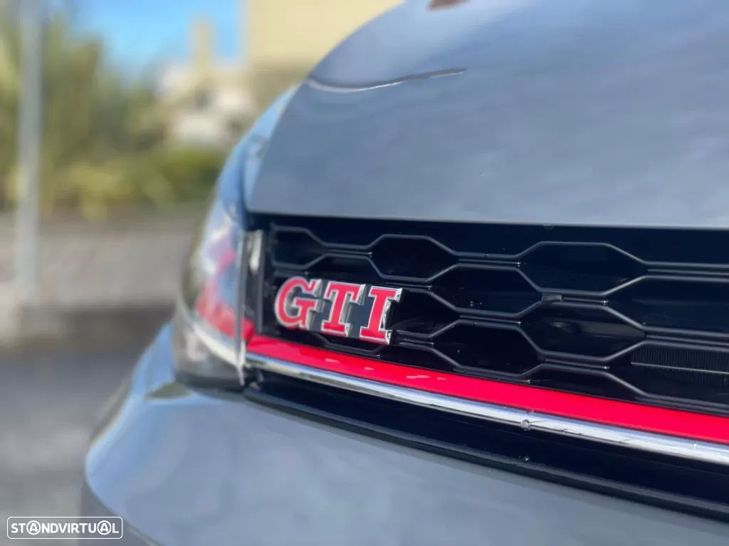 VW Golf 2.0 TSI GTi TCR DSG - 29